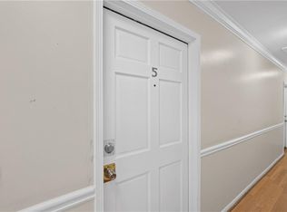 11 Peachtree Hills Ave NE #B5, Atlanta, GA 30305