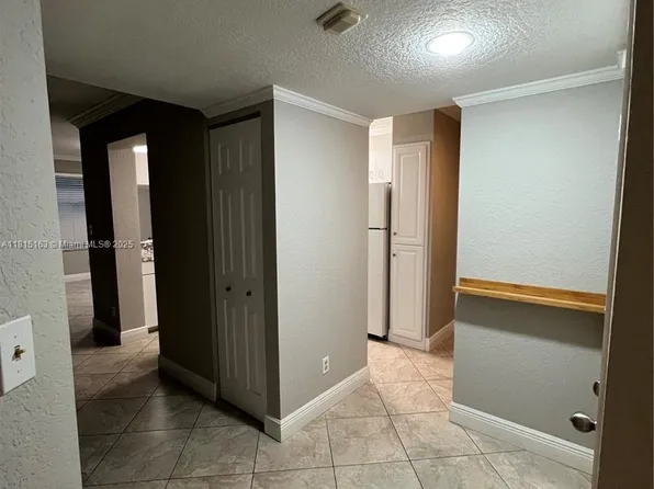 1097 Coral Club Dr #1097, Pompano Beach, FL 33071