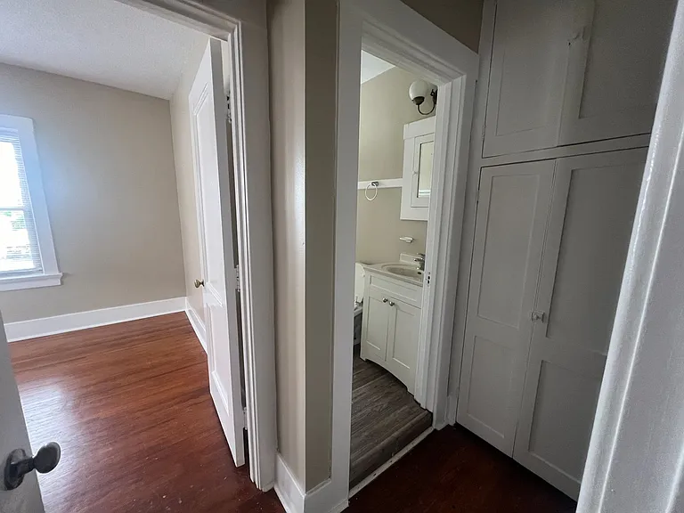 Historic Worthington Manor Apartments — Photo 15