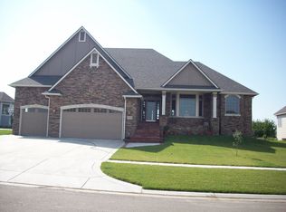 2630 N Rough Creek Rd, Derby, KS 67037