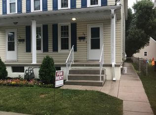 28 McCosh St, Hanover, PA 17331