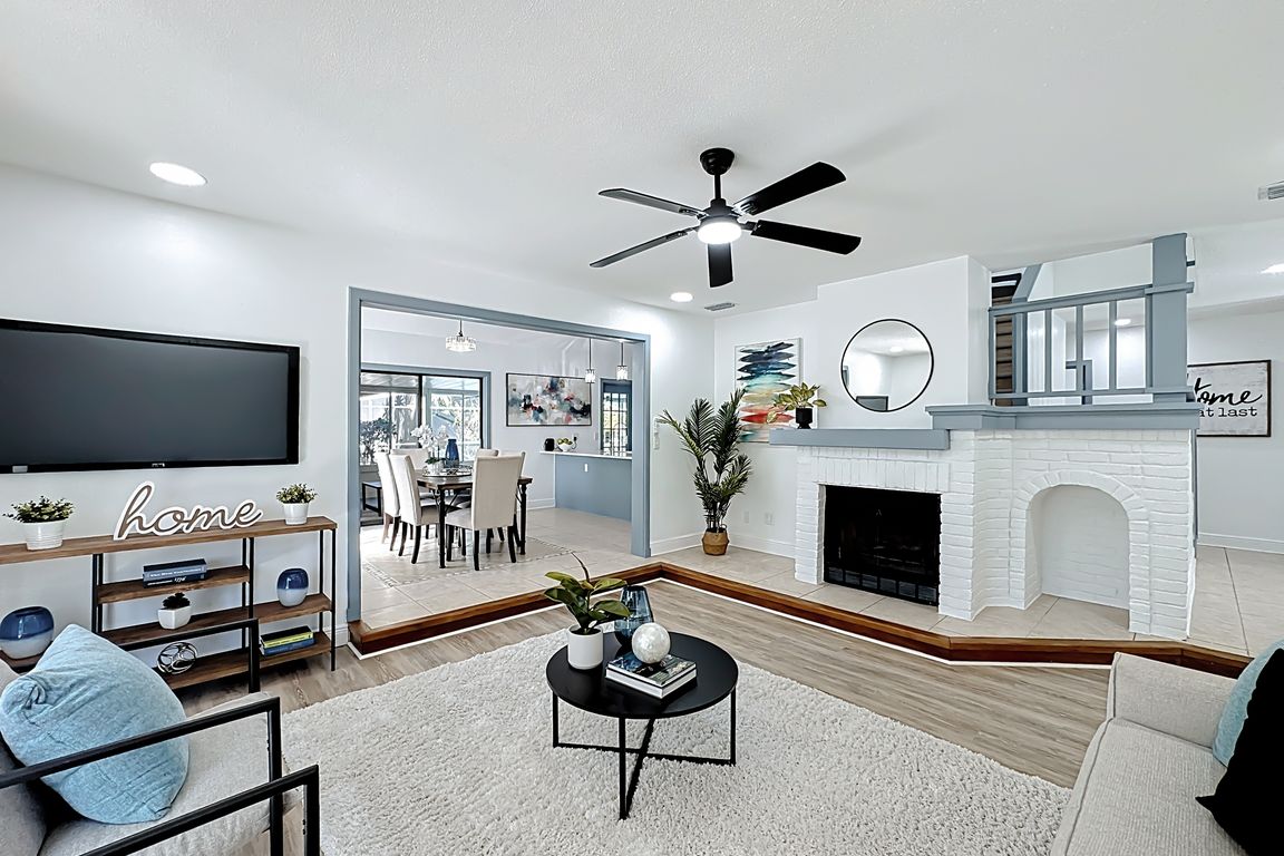 next background image