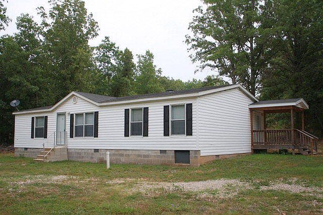 1st image of 2704 County Road 7440