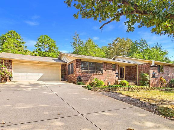 2nd image of 1256 River Ridge Rd