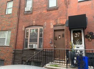 2426 S Iseminger St, Philadelphia, PA 19148