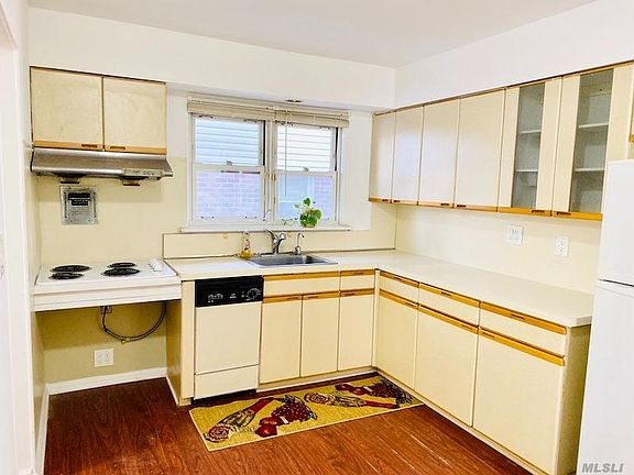 4th image of 42-07 222nd St #A