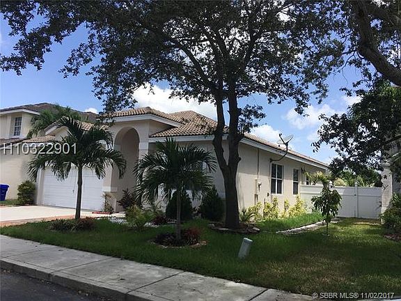 5th image of 16329 NW 17th St