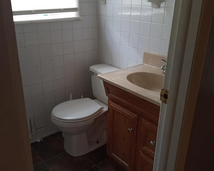 612 W Main St — Photo 5
