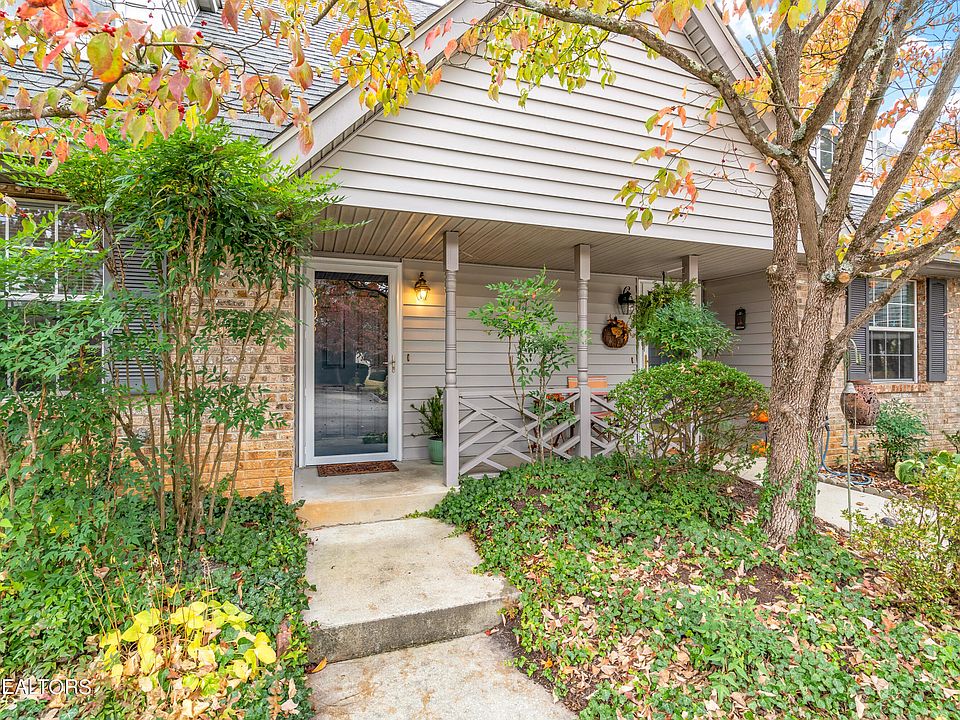 1st image of 5008 Trace Manor Ln #1