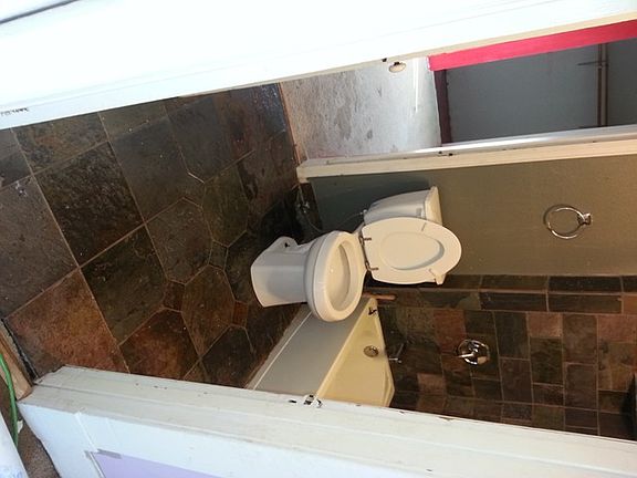 5th image of 210 N Gertrude Ave