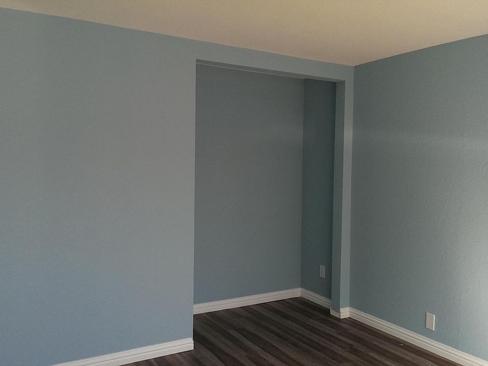 2nd image of 22579 Center St #B