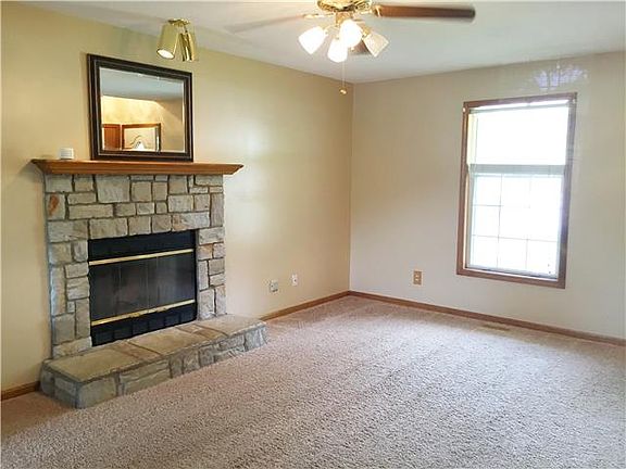 2nd image of 25 Timber Creek Dr
