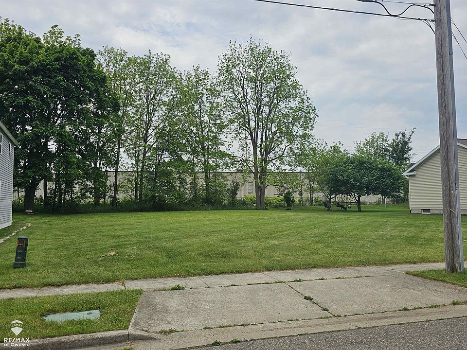 1st image of 1623 Lynn St