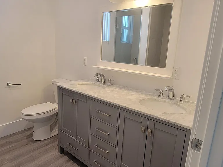 5809 Cleon Ave — Photo 7