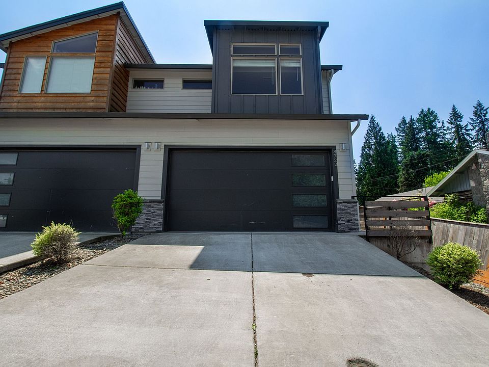 1st image of 8722 NE 43rd Pl