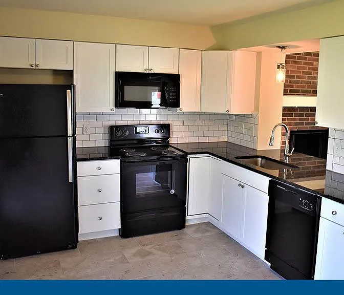 R.O.C. Apartments — Photo 18