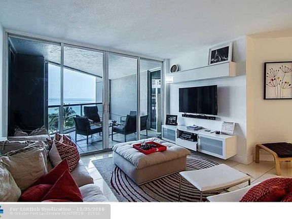 5th image of 6767 Collins Ave APT 605