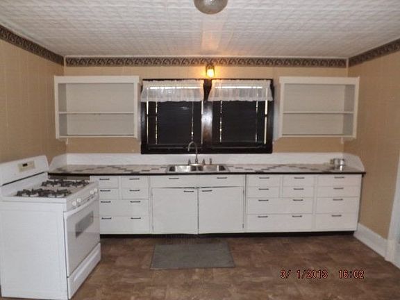 2nd image of 2923 Oyster Creek Bnd