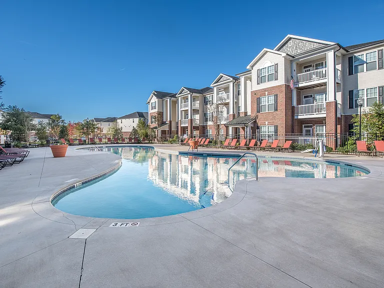 Afton Ridge Apartments — Photo 29