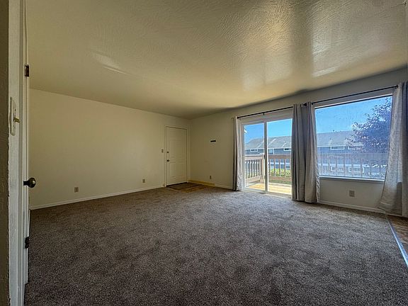 4th image of 5016 Valley East Blvd APT C