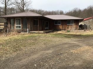 213 Stone Rd, Franklin, PA 16323