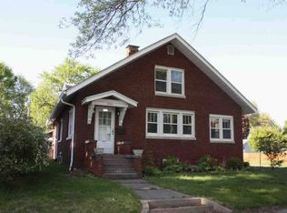 2531 15th Ave, Moline, IL 61265