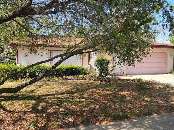 8623 Stonehedge Way, Hudson, FL 34667