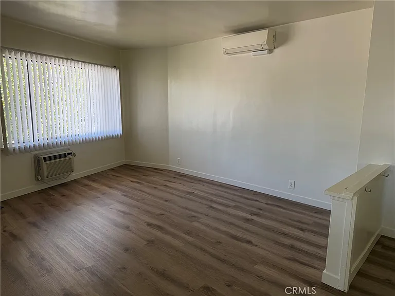 1340 N Buena Vista St #A — Photo 44