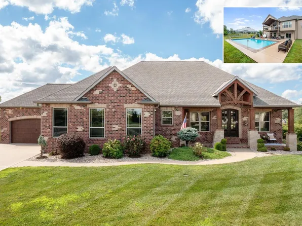 105 Hunters Landing Dr, Caseyville, IL 62232