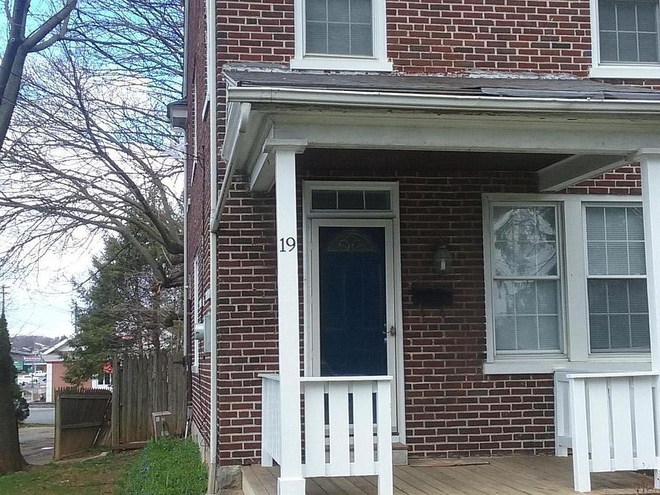 19 Princess Ave