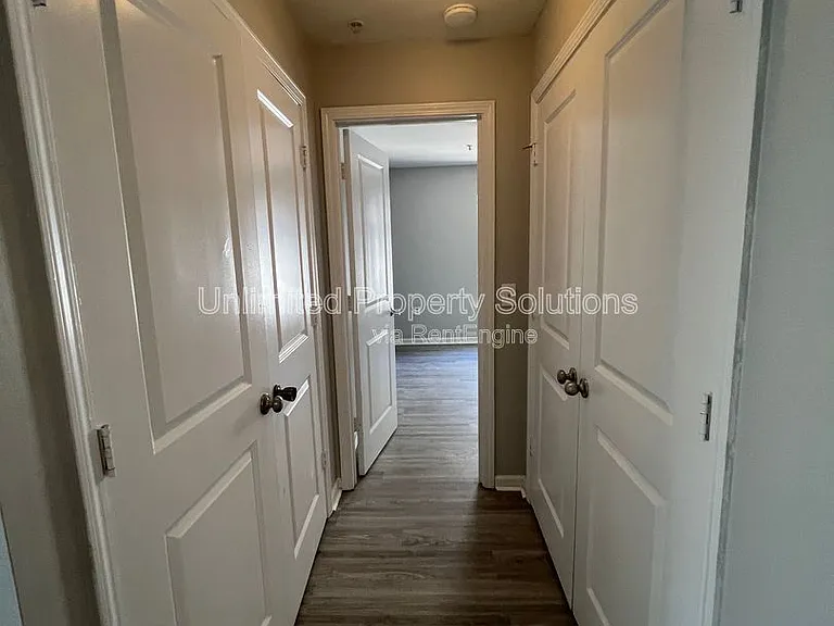 370 S Kerr Ave #303 — Photo 13
