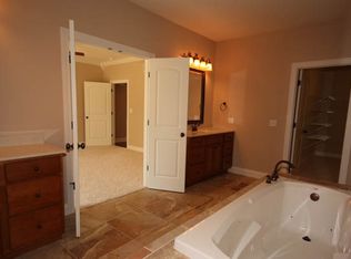 601 Catskill Dr, Springfield, IL 62711