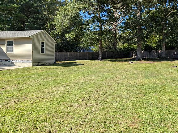 3rd image of 550 S 8th Avenue
