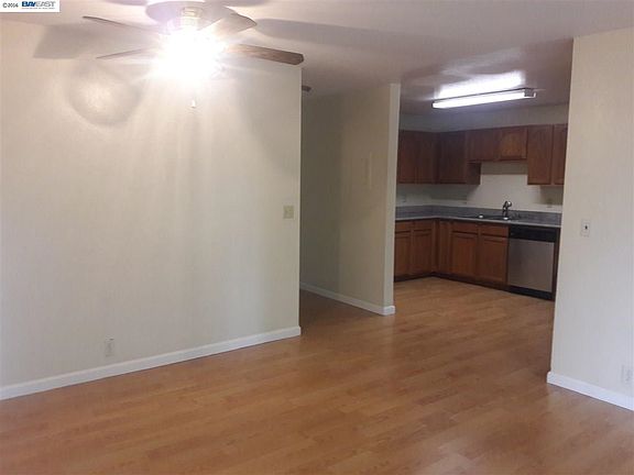 5th image of 16006 E 14th St APT 108