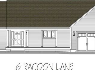 6 Raccoon Ln, Forestdale, MA 02644