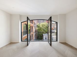 64 University Pl #4C, New York, NY 10003