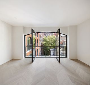 64 University Pl #4C, New York, NY, 10003