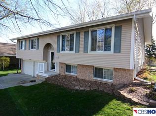 5929 S 140th Ave, Omaha, NE 68137