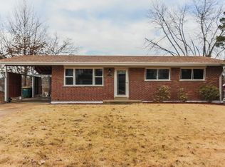 1757 Cargill Dr, Saint Louis, MO 63136