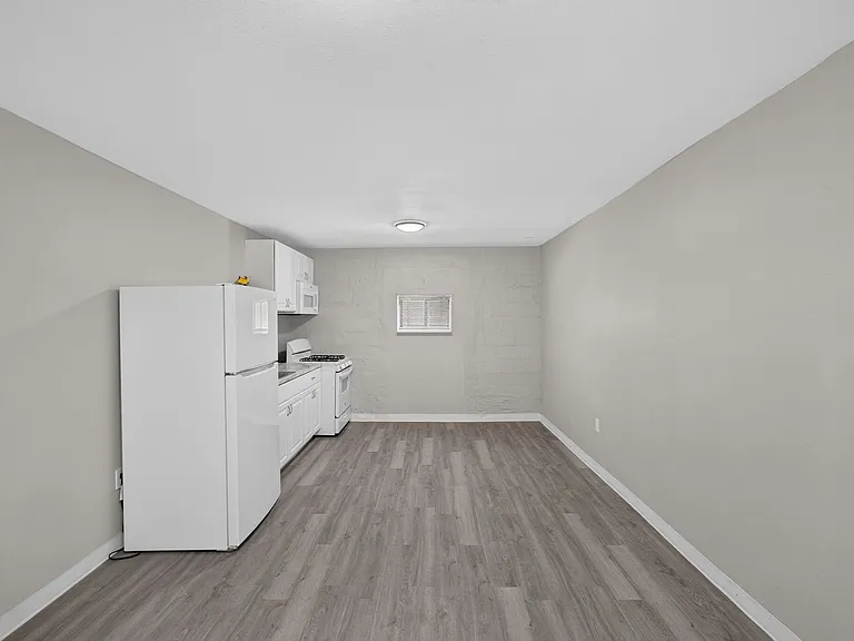 Welcome to Route 66 Apartments in Albuquerque, NM — Photo 7