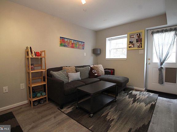 5th image of 114 Sanborn Pl