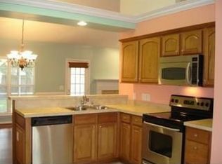 25 Dunnoman Dr, Savannah, GA 31419