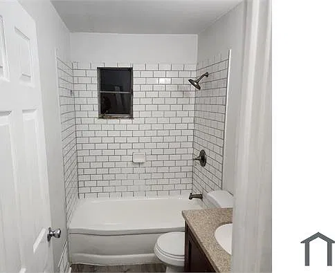 3 bed, 1100 sqft, $1,300 — Photo 4