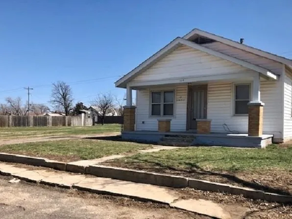 114 S Olive St, Shattuck, OK 73858