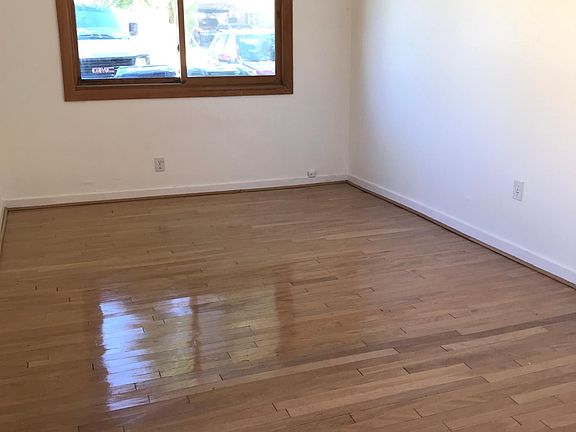5th image of 1445 Santa Cruz Dr Unit B