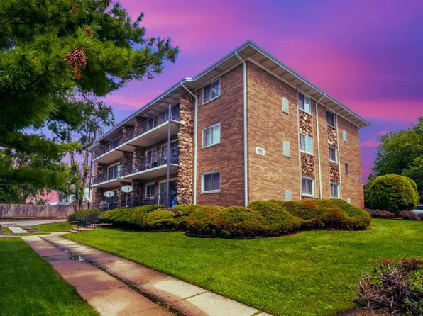 3910 W 115th Pl #3, Alsip, IL 60803