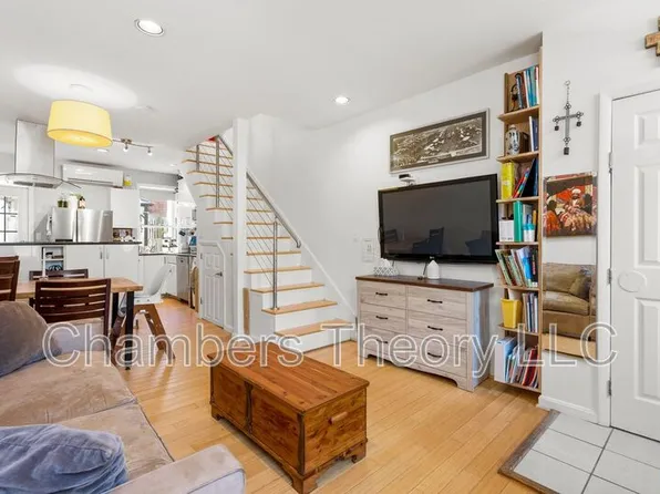 219 Parker St NE, Washington, DC 20002