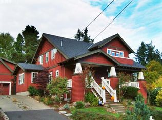 3911 SW Freeman St, Portland, OR 97219