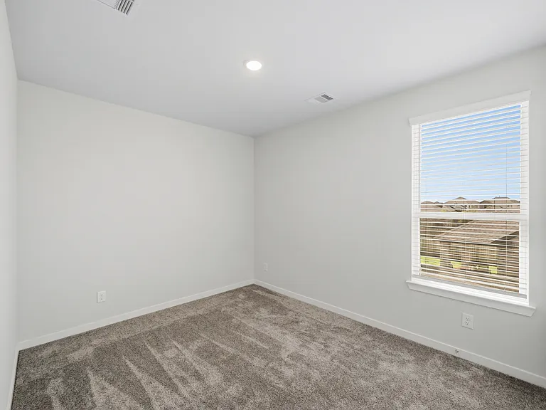 21106 Armstrong County Dr — Photo 26