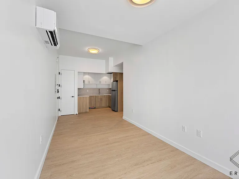 335 Linden Blvd #5G — Photo 9